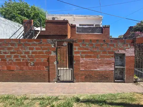 PROP. MULTIFAMIL 3 DORM P.B. Y 1 DORM. P.A.  LOTE PROPIO