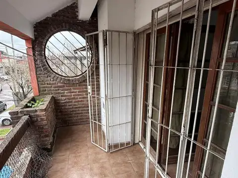 Departamento en Alquiler en Francisco Alvarez, $ 350.000