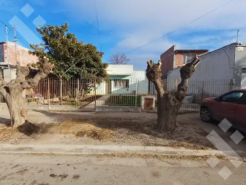 VENTA CASA 3 DORM -  ALLEN - PARA VIVIENDA AMPLIACIÓN O INVERSIÓN