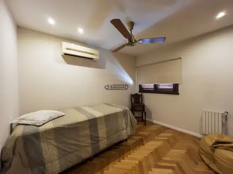 Casa 5 ambientes con 3 baños
