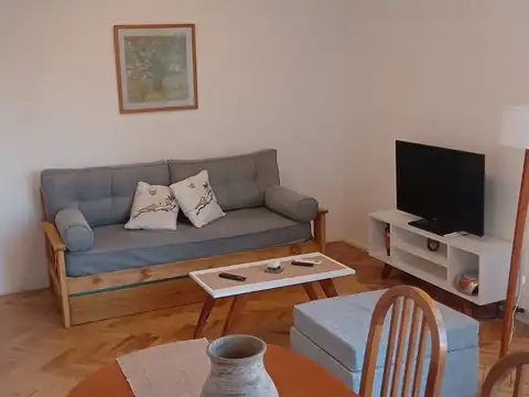 Av del libertador 6700, Piso 2