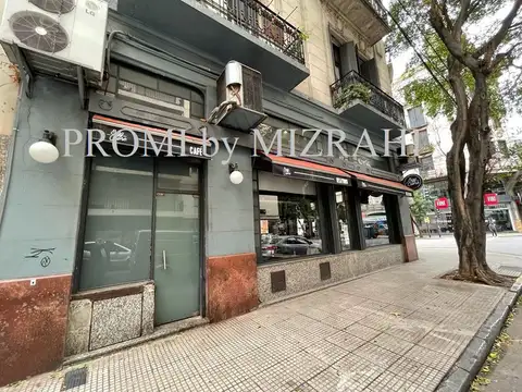 Avenida Rivadavia 2000