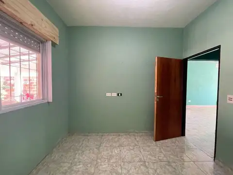 VENTA CASA PILAR ASTOLFI COCHERA PARRILLA 3 AMB