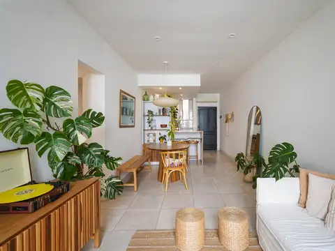 Depto Tipo Casa en Venta en Chacarita, USD 279.000