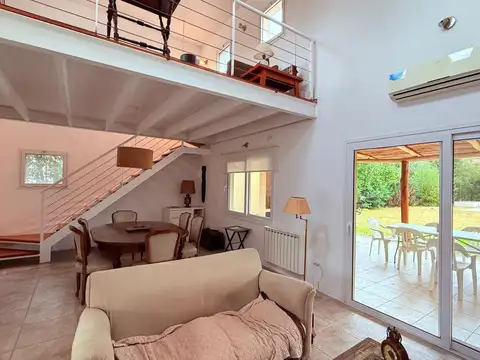 Casa en Venta en Saint Matthews, USD 310.000