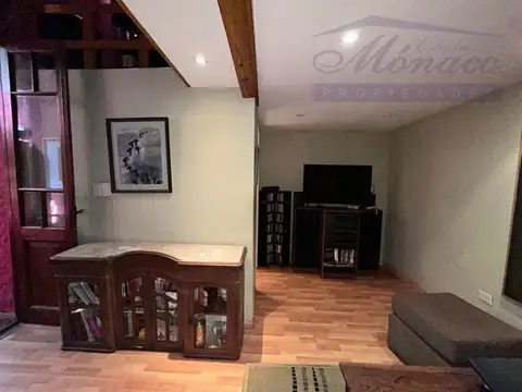 Depto Tipo Casa en Venta de 5 dormitorios