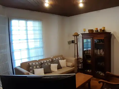 Casa en Alquiler en Belen de Escobar, USD 1.400