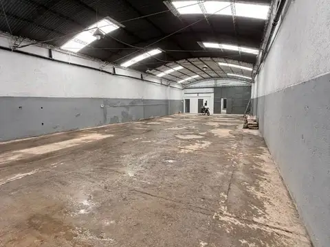 Galpon en Alquiler en San Martin, $ 2.000.000