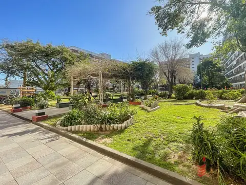 AVENIDA ESCALADA 2599 2500