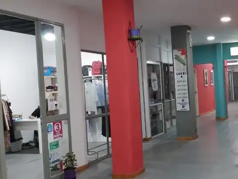 Local en Venta 42 años