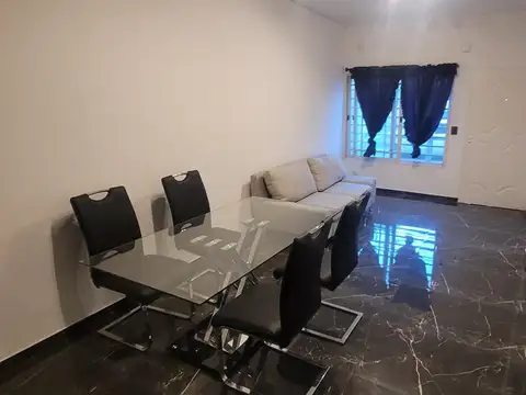 Departamento en Venta en Villa Adelina, USD 74.000