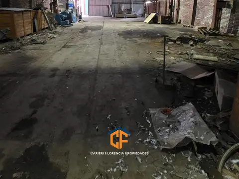 Galpon en Venta en Villa Libertad, USD 550.000