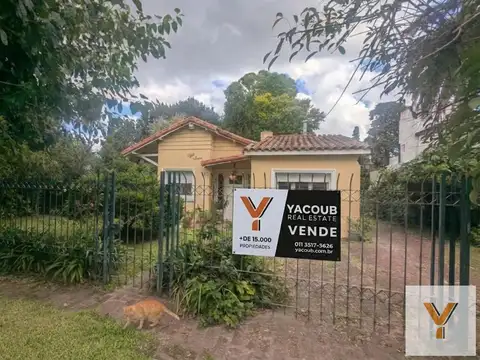 Casa en venta - 3 Dormitorios 2 Baños - Manuel B. Gonnet