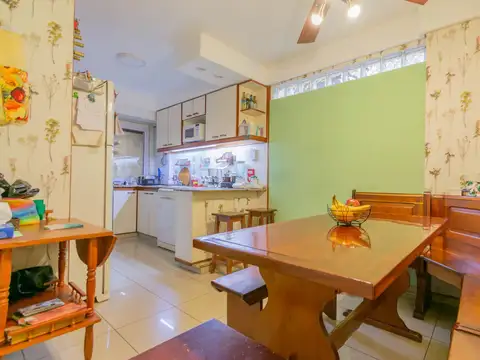 Departamento 6 ambientes con 3 baños