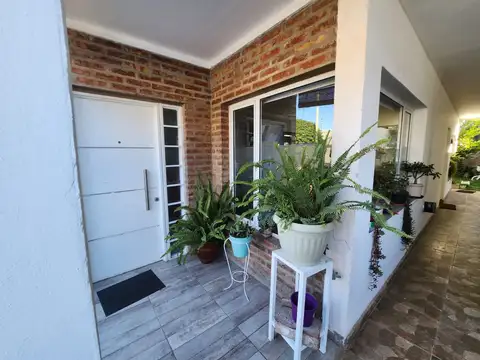 VENTA CASA + DEPARTAMENTO NEUQUEN - VILLA CEFERINO