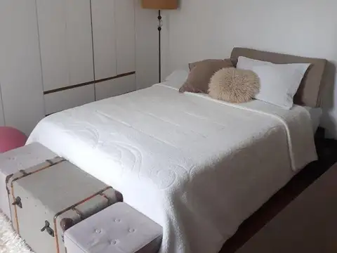 Venta de hermoso semipiso de 2 ambientes, en Retiro