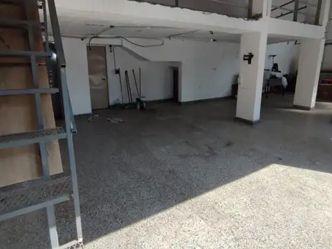 DEPOSITO EN 2 PLANTA