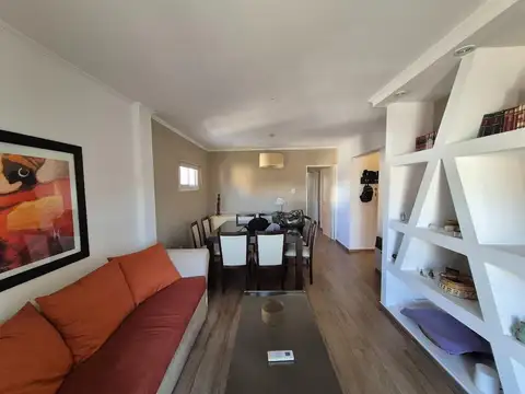 Montevideo 1400