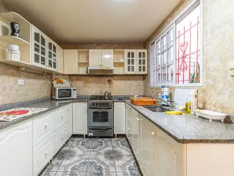 Depto Tipo Casa en Venta 20 años