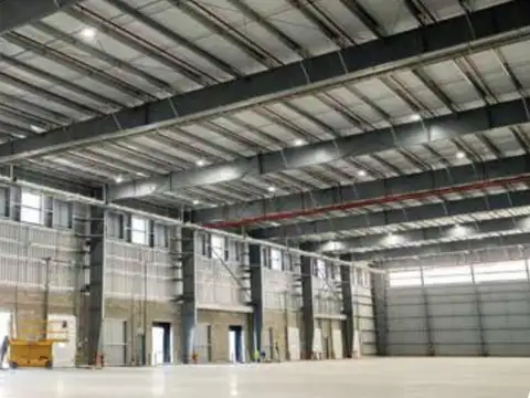 NAVE INDUSTRIAL DE 9200 M2 EN PARQUE INDUSTRIAL PILAR