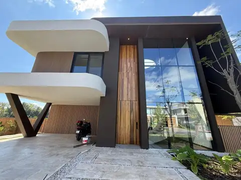 Casa en Venta en Nordelta El Yacht, USD 2.500.000