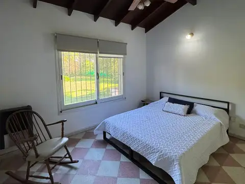 Quinta en Venta con 3 cocheras