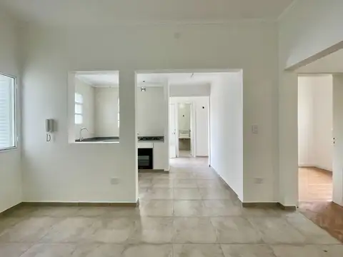 Depto Tipo Casa en Venta en La Plata, USD 122.000