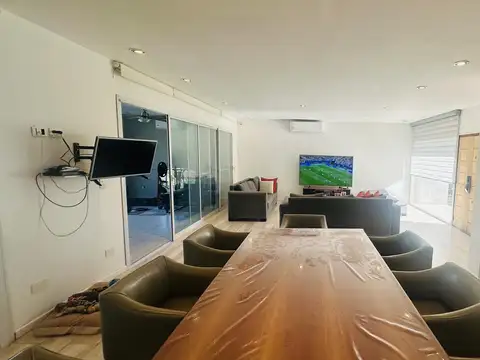 Casa en Venta en Pilar del Este - Santa Guadalupe, USD 299.000