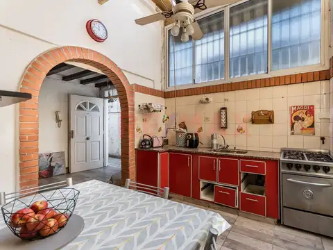 VENTA PH DE 3 AMBIENTES EN PARQUE PATRICIOS