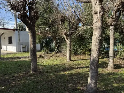 Casa 2 ambientes con 1 baño