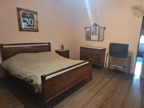 Depto Tipo Casa 2 ambientes con 1 baño