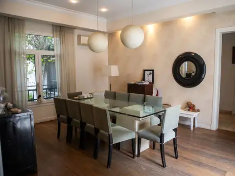 Casa en Venta en Olivos, USD 940.000