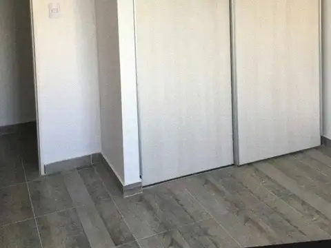 RESERVADA-DUPLEX 4 AMBIENTES CARAPACHAY