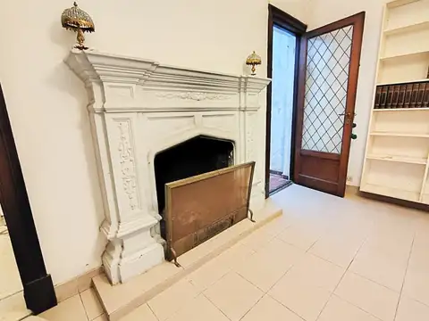 Depto Tipo Casa en Venta en Flores, USD 130.000