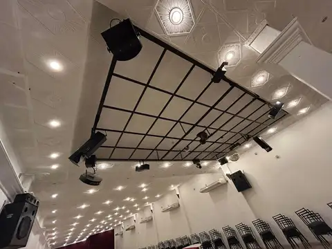 Local en Granadero Baigorria