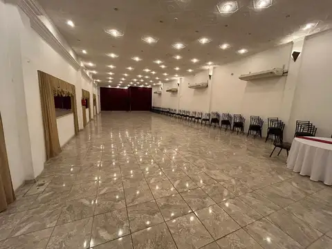 Local en Alquiler en Granadero Baigorria, $ 2.800.000