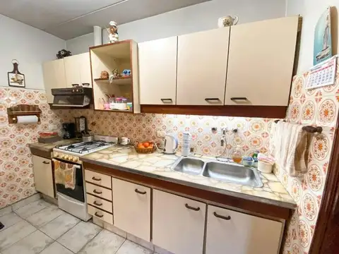 Casa 7 ambientes con 3 baños