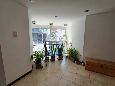 Departamento en Alquiler en República De La Sexta, $ 750.000
