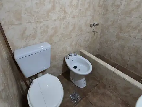Depto Tipo Casa 2 ambientes con 1 baño