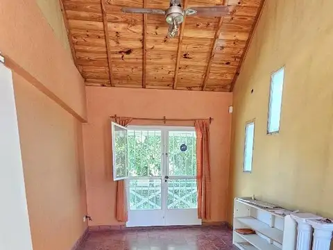 Depto Tipo Casa en Venta con 1 cocheras