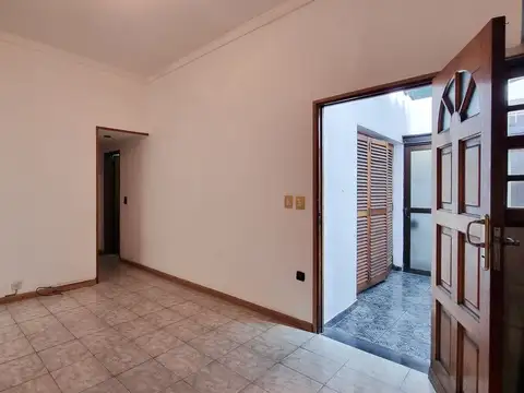 PH 2 y 1/2 AMBIENTES VENTA LOMAS DEL MIRADOR PATIO