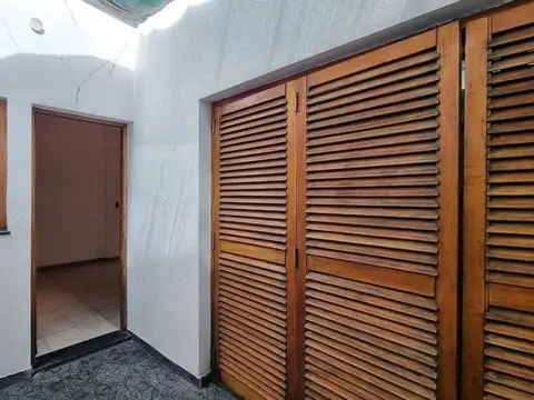 Depto Tipo Casa 2 ambientes con 1 baño