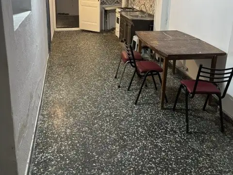 Depto Tipo Casa en Alquiler de 1 dormitorio