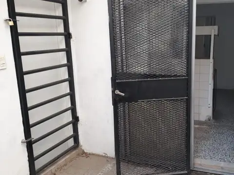 Depto Tipo Casa en Venta al Oeste