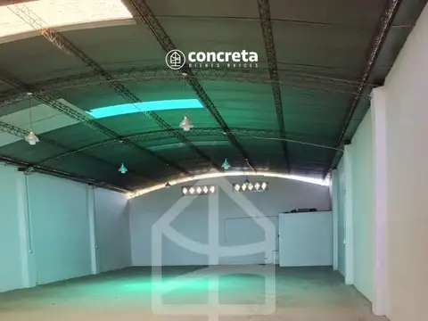 Galpon en Venta en Zona Centro, USD 195.000