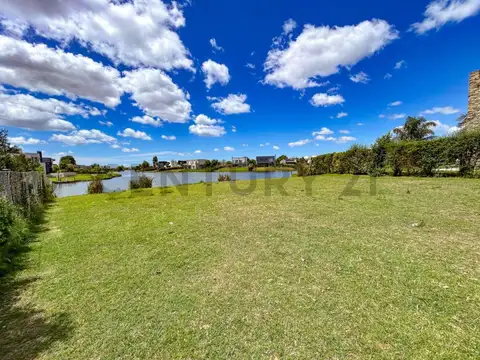 Terreno en Venta de 872,0 m2