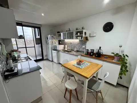 Departamento 5 ambientes con 3 baños