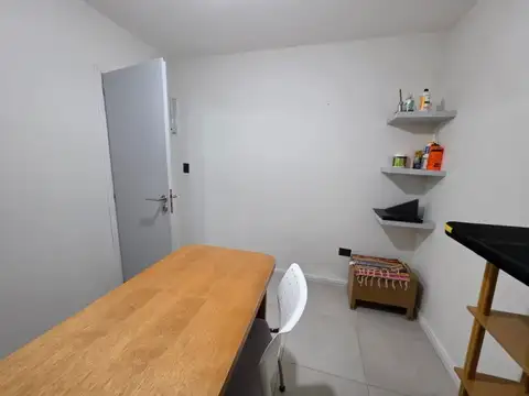 ALQUILER  DE CONSULTORIO PROFESIIONAL EN CENTRO MÉDICO ACTIVO – ESQUEL-