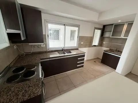 Depto. 3 Amb. con cochera - Lanús Oeste