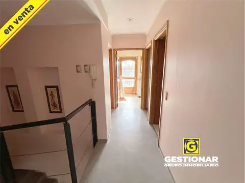 Casa 4 ambientes con 3 baños